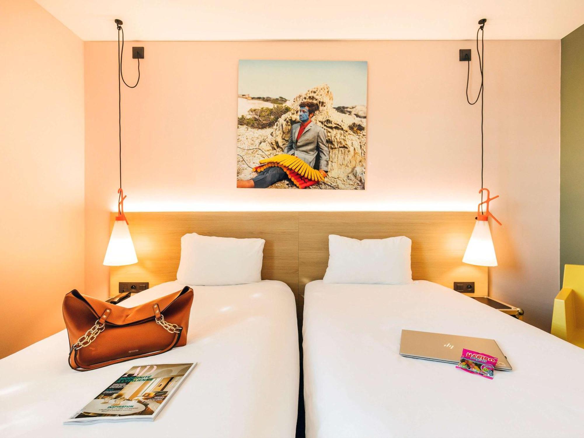 Ibis Styles Lyon Centre Confluence Hotel Bagian luar foto