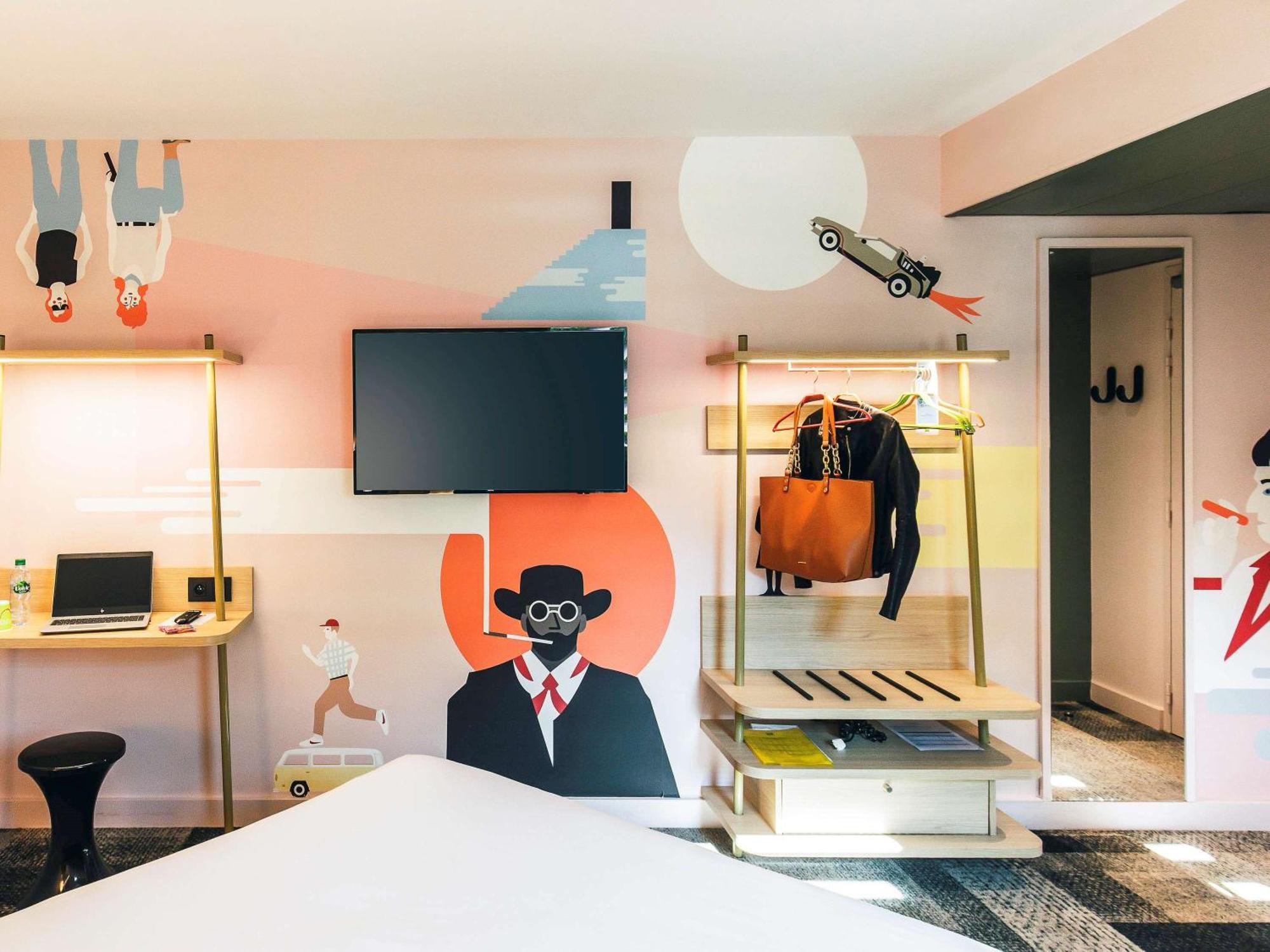 Ibis Styles Lyon Centre Confluence Hotel Bagian luar foto