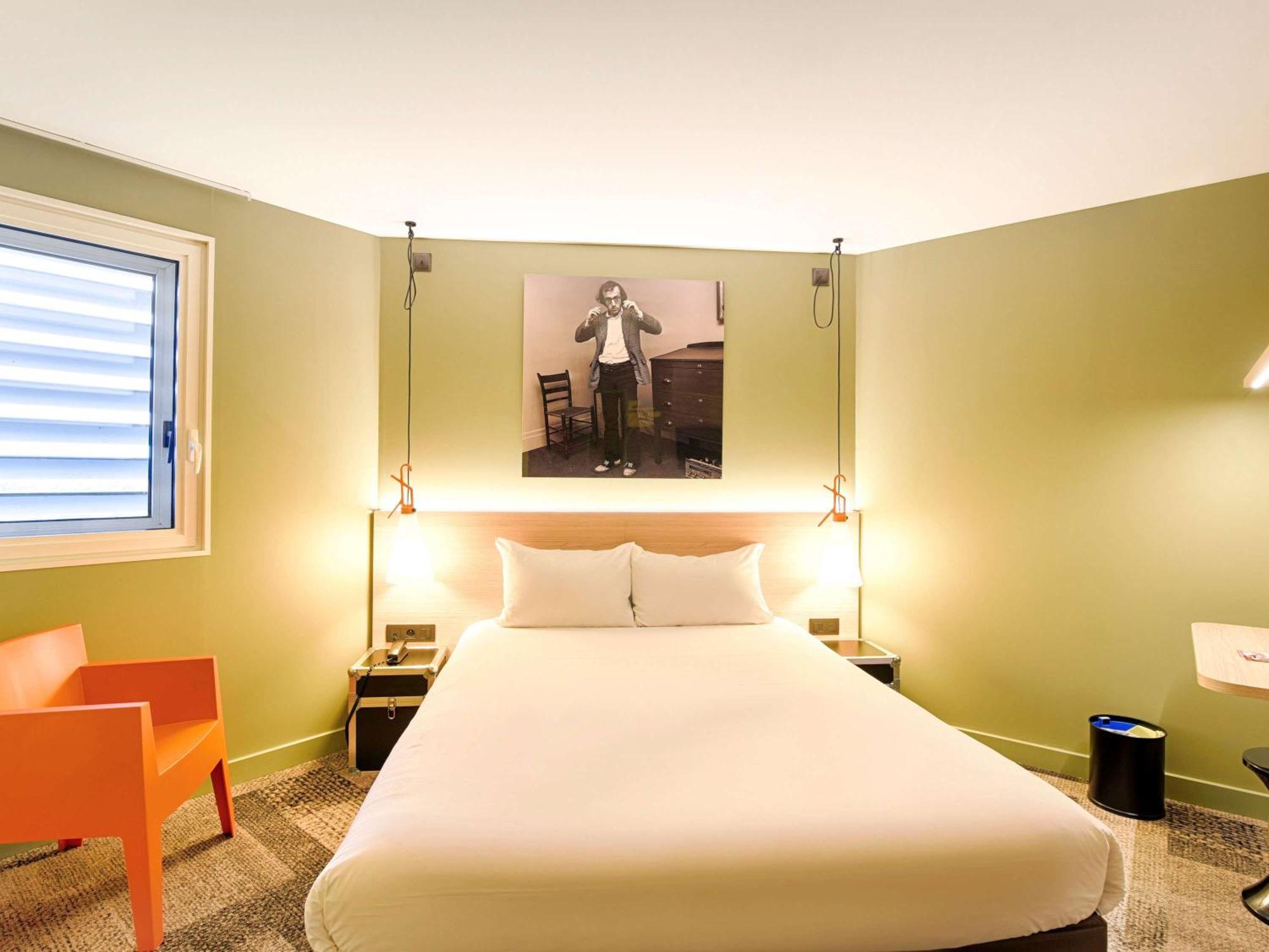 Ibis Styles Lyon Centre Confluence Hotel Bagian luar foto